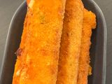 Palitos de batata com queijo e bacon
