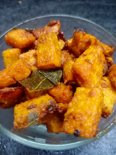 A picture of Chettinad elephant foot yam fry (senai kilangu varuval).