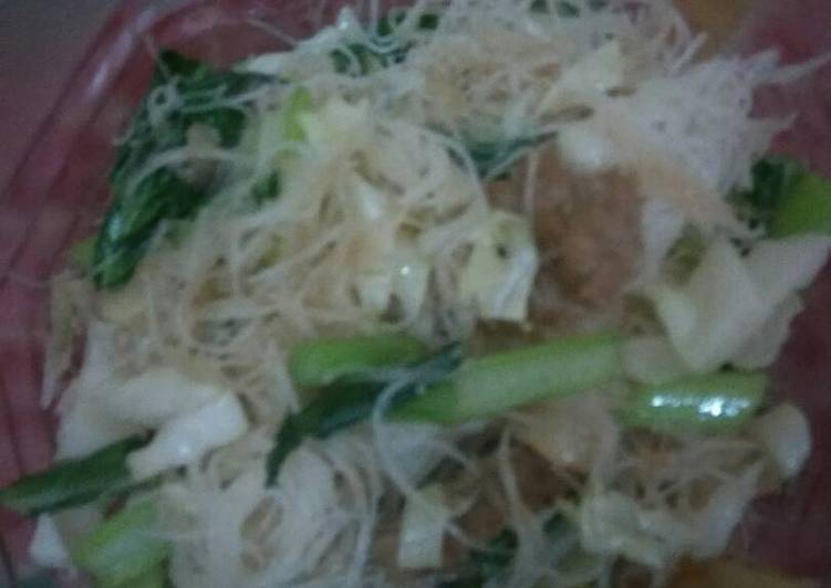 Recipe: Yummy Bihun Bakso irisan cabe rawit