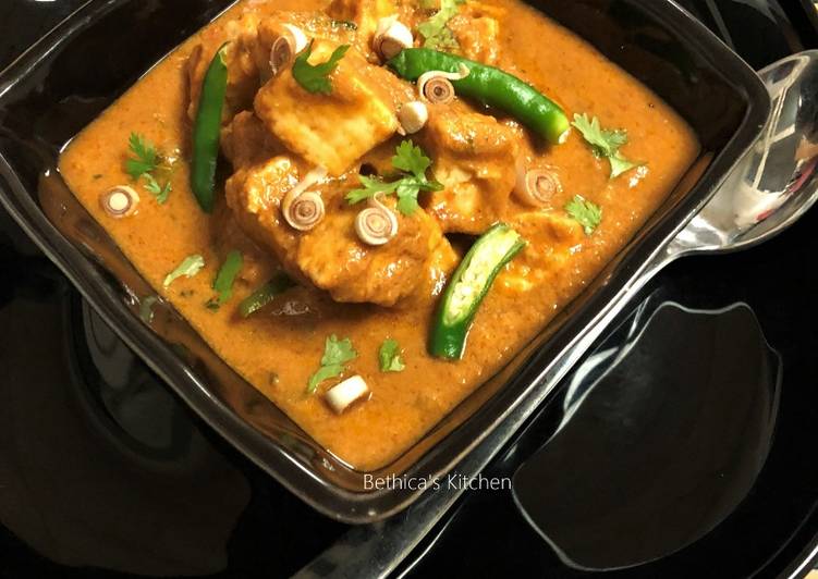 How To Make  Thai Panang Paneer Curry