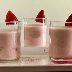 Fresh Strawberry Milk Shake A picture of Fresh Strawberry Milk Shake.
