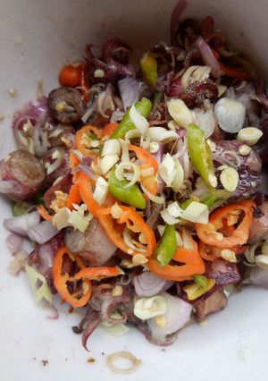 Foto resep Cumi asin sambal matah