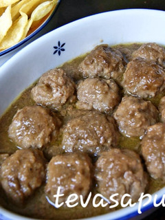Una foto de Albóndigas al Pedro Ximénez