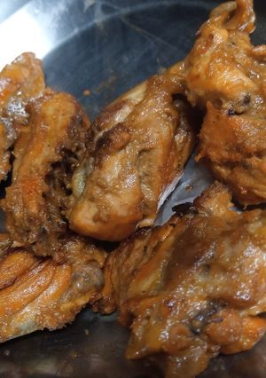 A picture of Spicy mandi chicken.