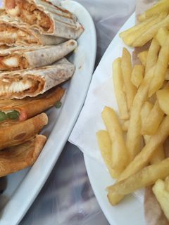 صورة لوصفة سندويشات تورتيلا بالدجاج والجبن🍟