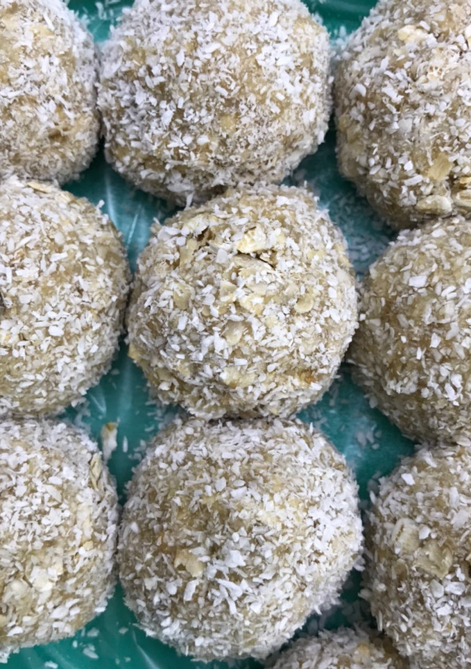 Una foto de Snack saludable y muy fácil, con pasta de maní