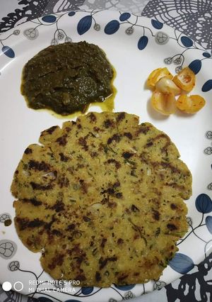 A picture of Makke Di roti.