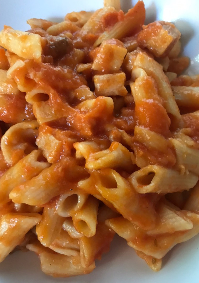 Una foto de Macarrones…aprovechando restos, one pot