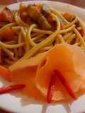 Bucatini con vegetales salteados (vegetariana y fácil)