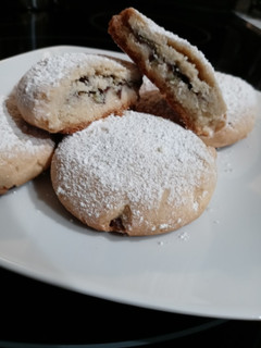 A picture of Stuffed Butter Cookies.