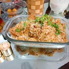 A picture of Chicken biryani.