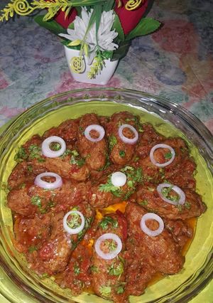 A picture of Karahi kabab.