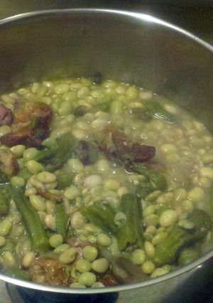 A picture of Smoked Turkey Wings in Butter Peas and Ocra.