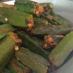 A picture of Bharwan bhindi stuffed okra.