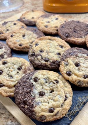 Una foto de 🍪 Galletas Marmoladas con Harina de Avellanas 🌰