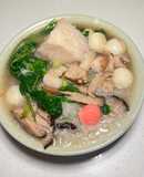 Savory Tangyuan with Taro and Rice Noodles Soup 鹹湯圓芋頭米粉湯【清冰箱料理】