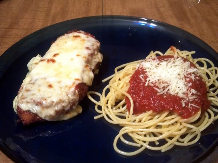 Easy Steps to Make Chicken Parmigiana (Parmesan) the Awesome  Delicious