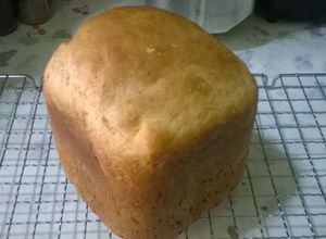 Una foto de Pan de papa y queso parmesano (hecho en máquina panificadora)