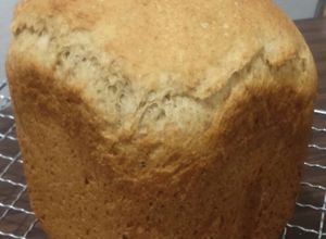 Una foto de Pan de banano (plátano) hecho en máquina