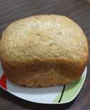 Pan de cerveza, harina blanca e integral hecho en máquina