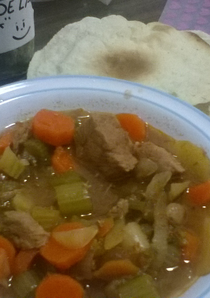 Una foto de Vaca borracha (res a la cerveza). Olla de cocción lenta-CrockPot-SlowCooker.