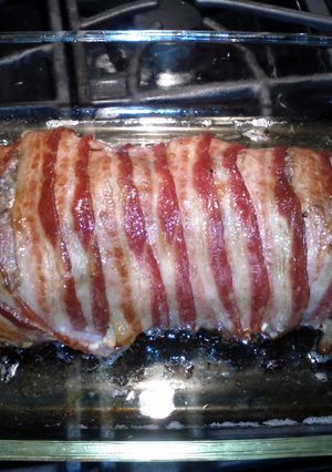 A picture of Bacon covered meatloaf.