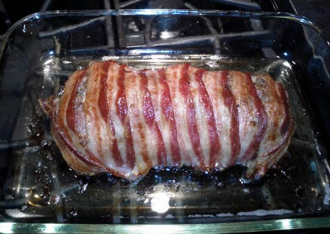 Bacon covered meatloaf recipe main photo