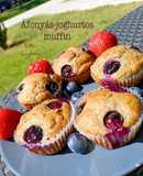 Áfonyás-joghurtos muffin 🫐 - teljes kiőrlésű, cukormentes