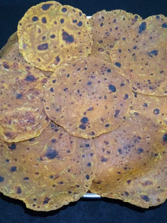દુધી ના થેપલા (Dudhi Thepla Recipe In Gujarati) રેસીપી મુખ્ય ફોટો