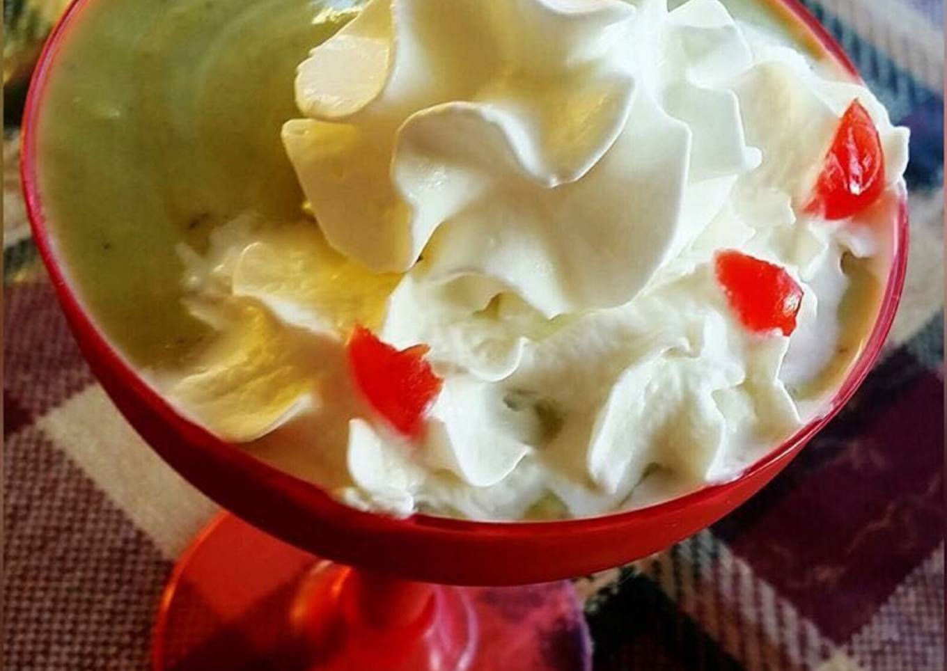 Whosayna’s Avocado Cream