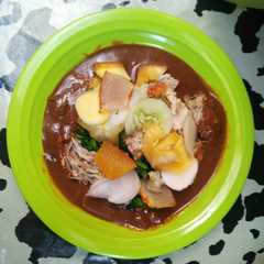 A picture of Rujak cingur.