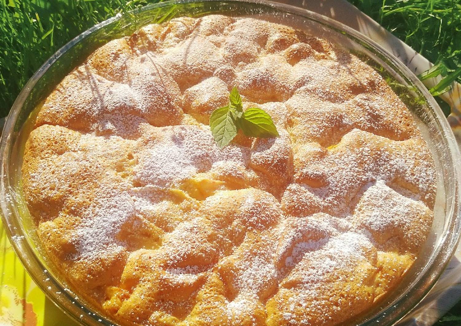 Шарлотка с яблоками