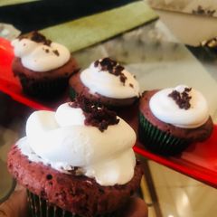 A picture of Red Velvet Cupcakes.