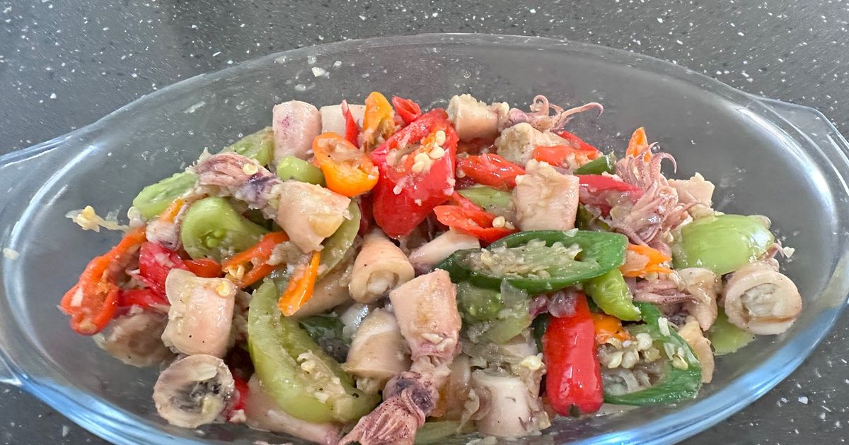 Asin cumi sambal pelangi