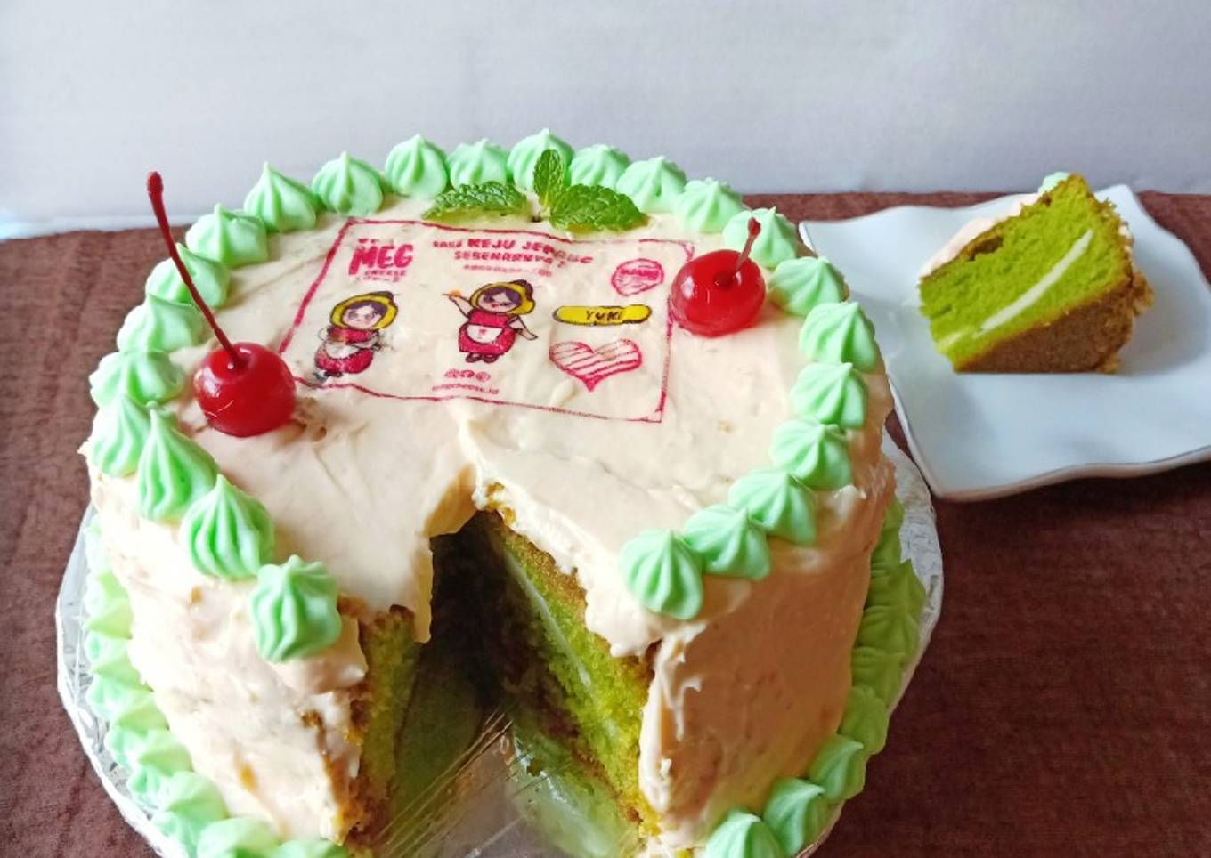 Meg cheese pandan butter cake