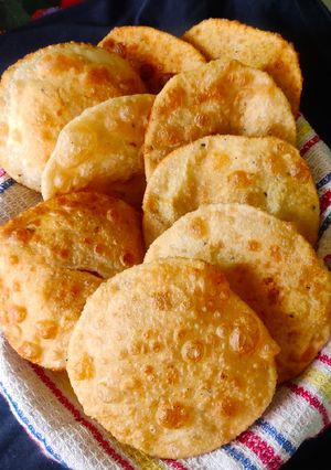 ডালপুরি(dalpuri recipe in bengali) রেসিপির প্রধান ছবি