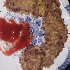 A picture of MaGGi NoDlEs ke Kabab.