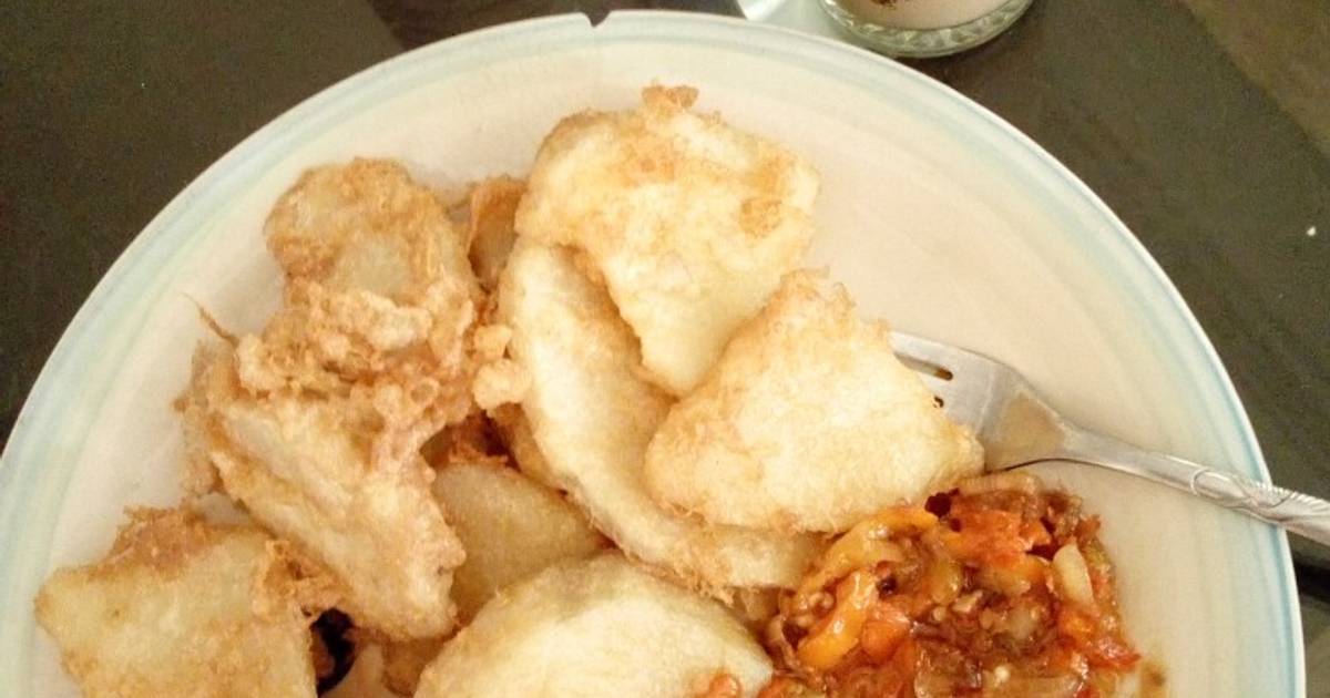 Fried yam and egg with source, with kunun zaki. kanostate Recipe by