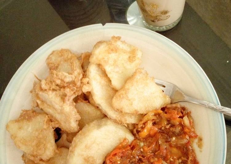 Recipe of Homemade Fried yam and egg with source, with kunun zaki. #kanostate | Satisfyingrecipe.web.app