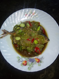 Foto resep Krecek ikan peda merah dan pete
