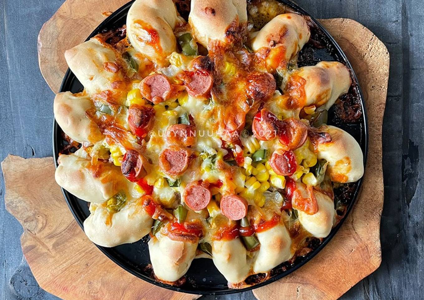 Cheesy Bites Pizza!