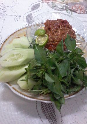 Foto resep Sambel terasi lalapan