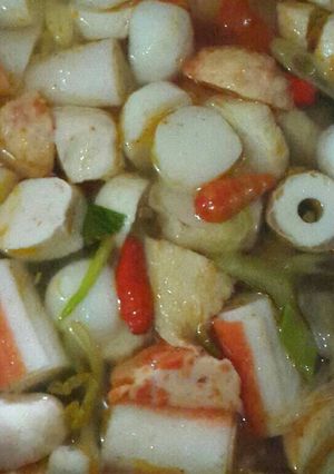 Foto resep Sup Asem Pedas Aneka Bakso