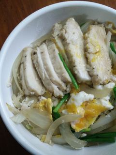 รูปของ Oyakodon - ข้าวหน้าไก่นุ่ม