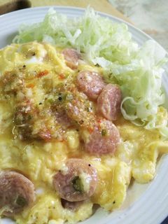 รูปของ ข้าวไข่นุ่มแหนม