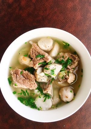 Hình của món Canh sườn non khoai sọ.