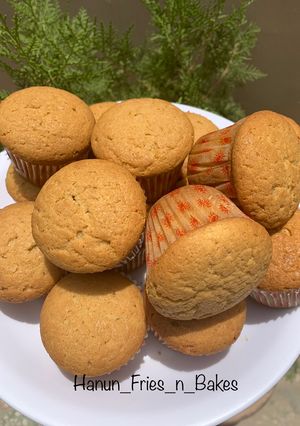 A picture of Vanilla cupcake 🧁.