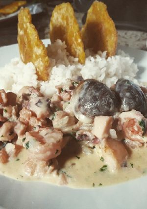Una foto de Cazuela de mariscos