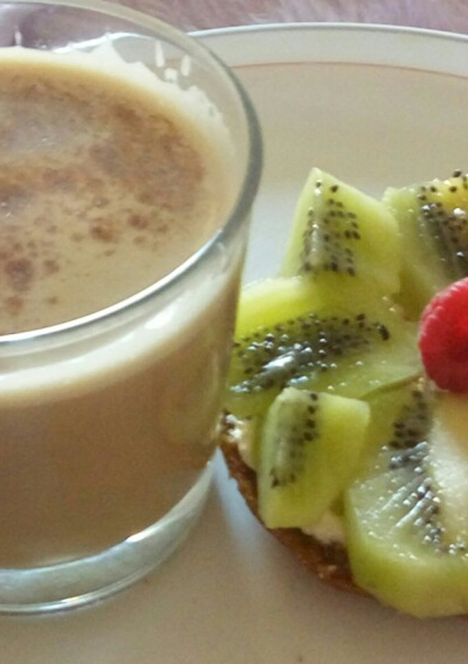 Una foto de Tostada de centeno y café