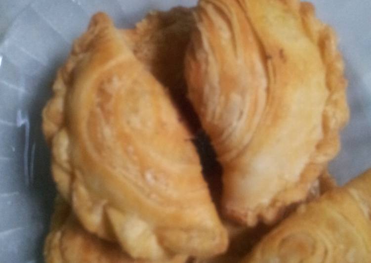Pastel Keong